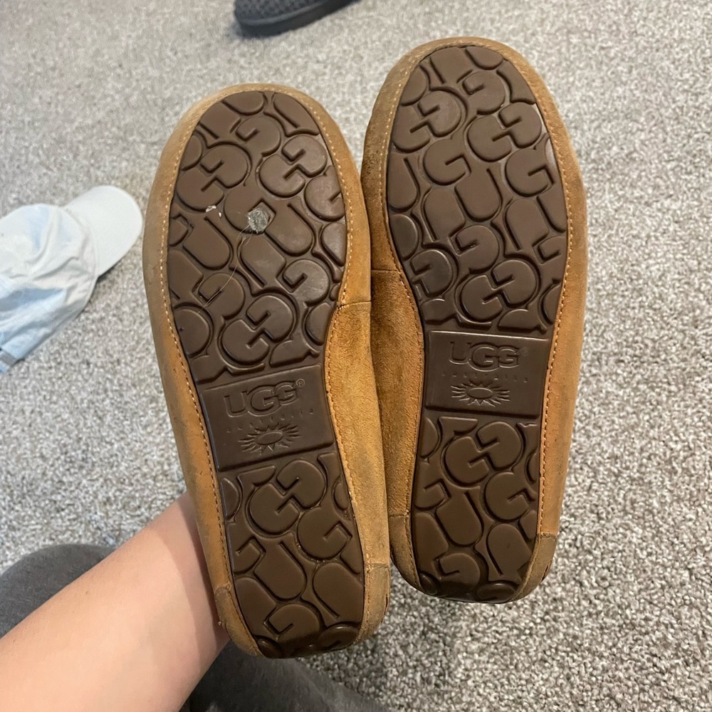 Womens Ugg moccasins
